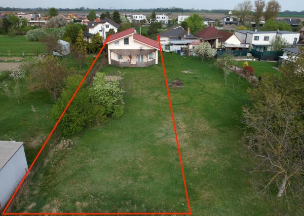 5 izbový rodinný dom Nová Dedinka na predaj, 1445 m2 pozemok