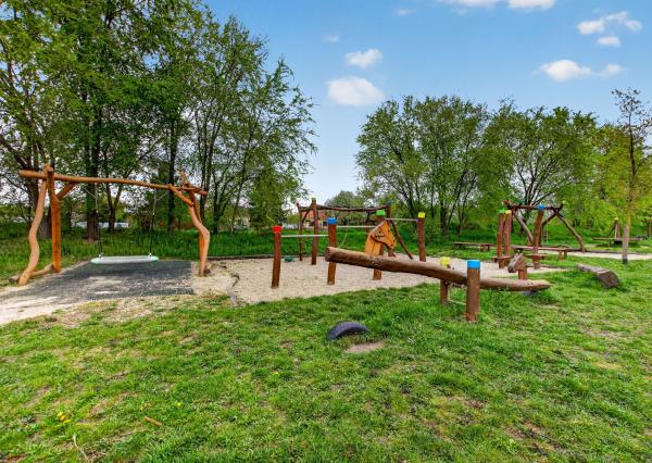 5 izbový rodinný dom Nová Dedinka na predaj, 1445 m2 pozemok