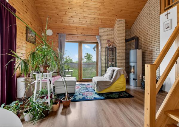 Na predaj 5-izbový dom s galériou a priestorom na podnikanie