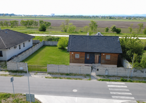 Na predaj 5-izbový dom s galériou a priestorom na podnikanie