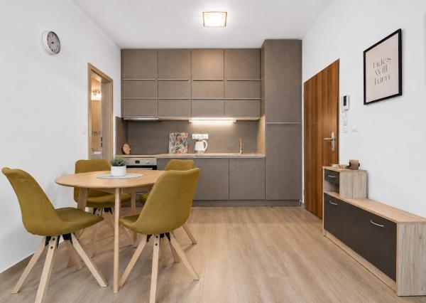 Moderný 2-izbový byt s veľkou terasou a parkovacím miestom | Senec – Nová Tehelňa