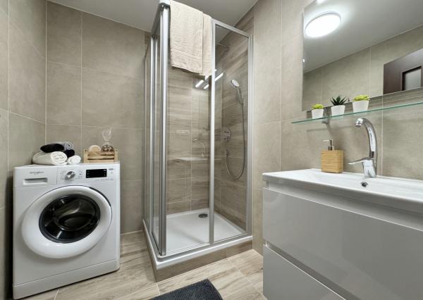 Na prenájom 3-izbový byt s balkónom Kysuckom Novom Meste