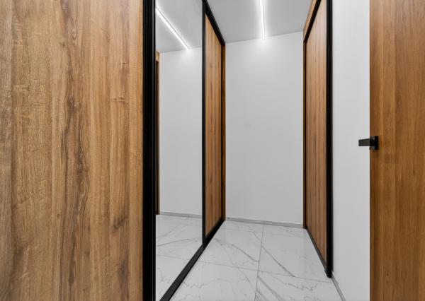 EXKLUZÍVNA NOVOSTAVBA S BAZÉNOM, WELLNESS A INTELIGENTNOU DOMÁCNOSŤOU | MALACKY