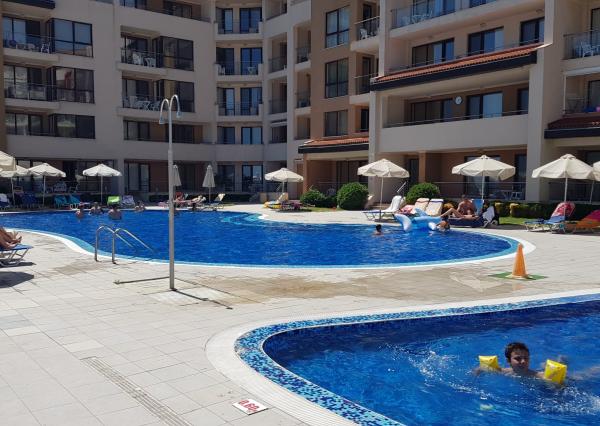 Na predaj apartmán -prvá línia  pri mori - Obzor, Bulharsko