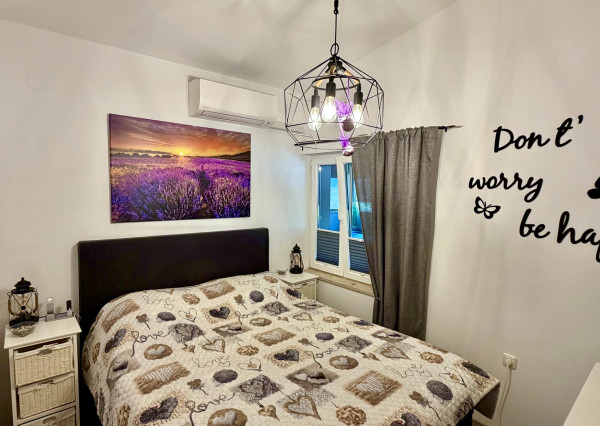 Na predaj luxusný apartmán pri mori -Rovinj Chorvátsko