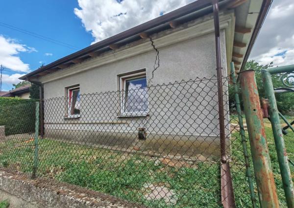 Na predaj starší rodinný dom v obci Pribeta