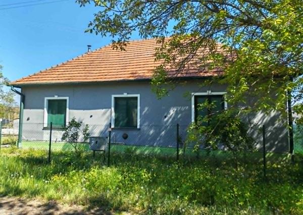 Na predaj útulný rodinný dom v blízkosti Dunaja v obci Kravany nad Dunajom