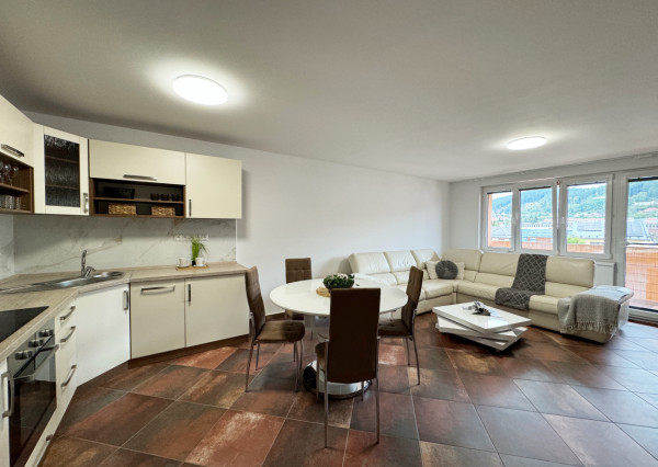 Na prenájom 3-izbový byt s balkónom Kysuckom Novom Meste