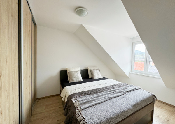 Na prenájom 3-izbový byt s balkónom Kysuckom Novom Meste