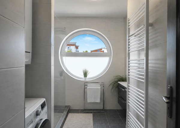 Na predaj výnimočný 3-izbový byt s 94 m² predzáhradkou, parkovaním a možnosťou dvoch garáží v Dunajskej Strede