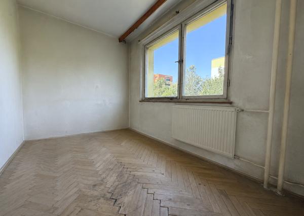 Na predaj 4-izbový byt s balkónom, ul. Zvolenská