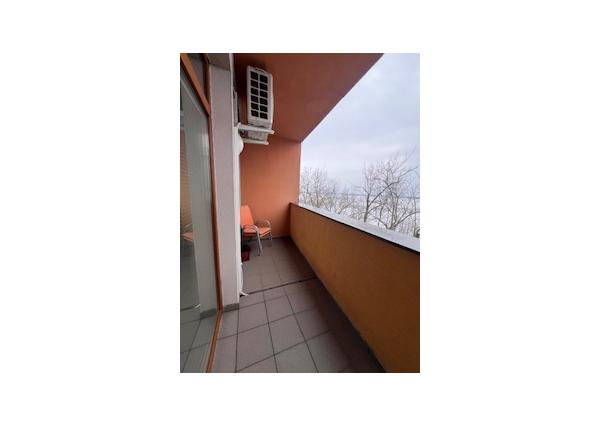 SENEC – NA PRENÁJOM novostavba, klimatizovaný 1-izbový byt s parkovacím státím