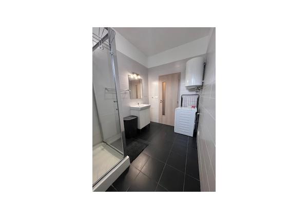 SENEC – NA PRENÁJOM novostavba, klimatizovaný 1-izbový byt s parkovacím státím