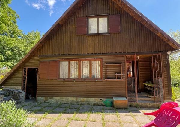 Celoročne obývateľná zrubová chata Rozsutec v Limbachu