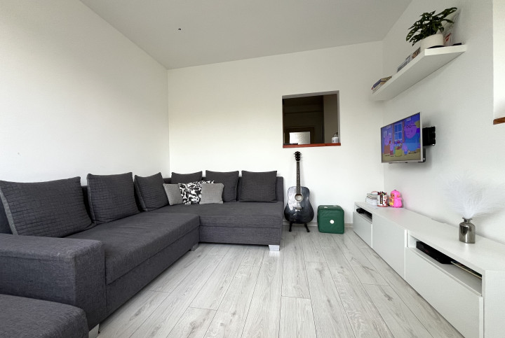 Wealth Group | Exkluzívne ponúka 3-izbový 71,2 m2 - tehlový byt s dvoma balkónmi, garážou, vlastnou záhradou - okr.Galanta