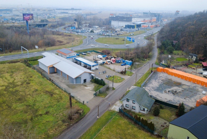 Predaj modernej polyfunkčnej haly s administratívnou budovou, v atraktívnej priemyselnej zóne Bratislava IV – Lamač