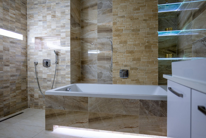 Na prenájom  zariadený 3-izbový byt na Bulvári v Žiline